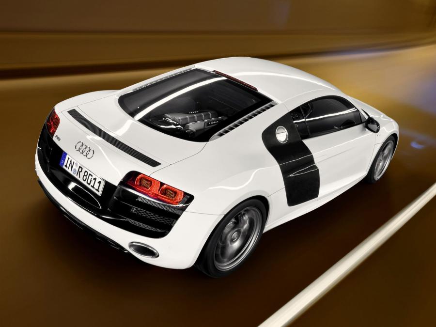  Audi R8 V10 2009 года  (EU) (фото 35 из 40)